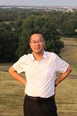主讲课程：形势与政策等。