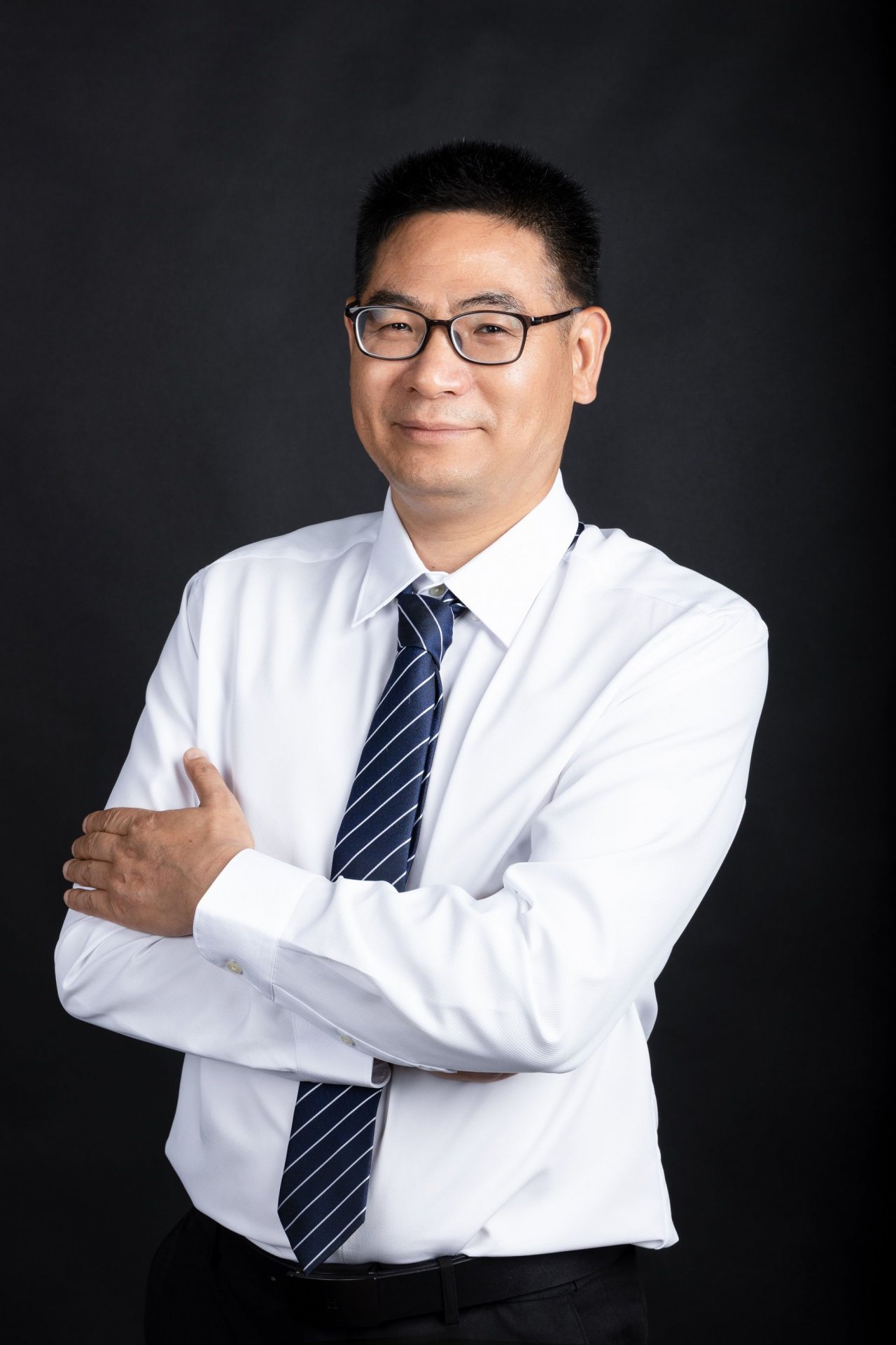 电视摄像等电视制作工作（兼任部门行政